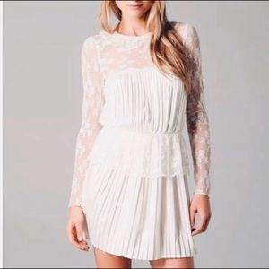 Free People Pleated Lace Dress 9A137